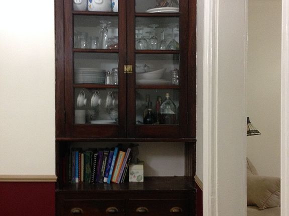 4th image of 15 Pine St