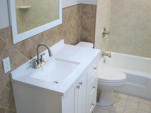 134 Maple Ave, Wallington, NJ 07057