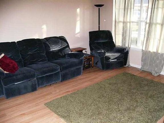 4th image of 2326 Talley Ln #A