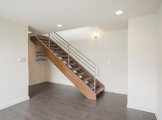 6523 4th Ave NE #A, Seattle, WA 98115