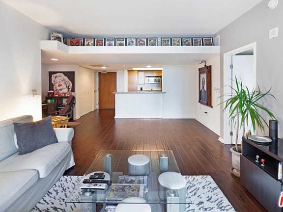 5th image of 13700 Marina Pointe Dr Unit 926