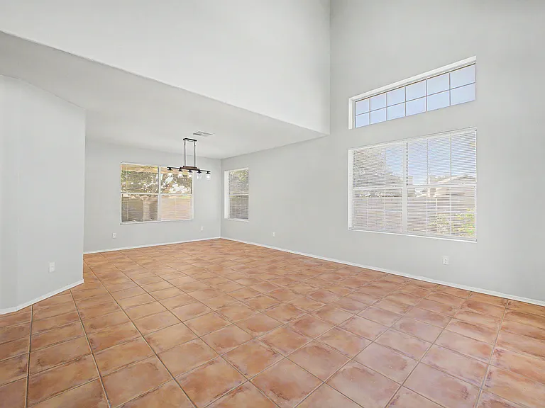 15169 N 90th Ln — Photo 7