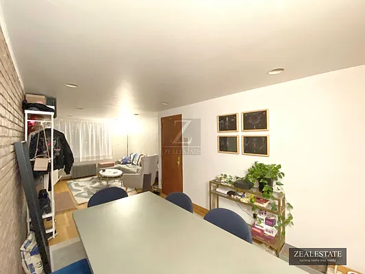 Rented by ZealEstate Group Inc | media 15