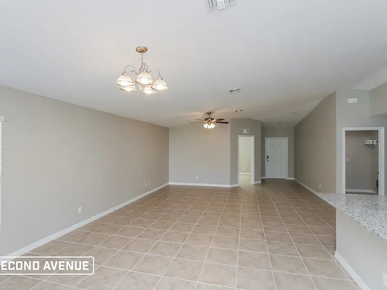 731 Hartford Ave SW — Photo 6