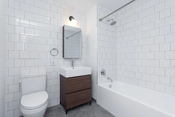 Rented by Living New York | media 36