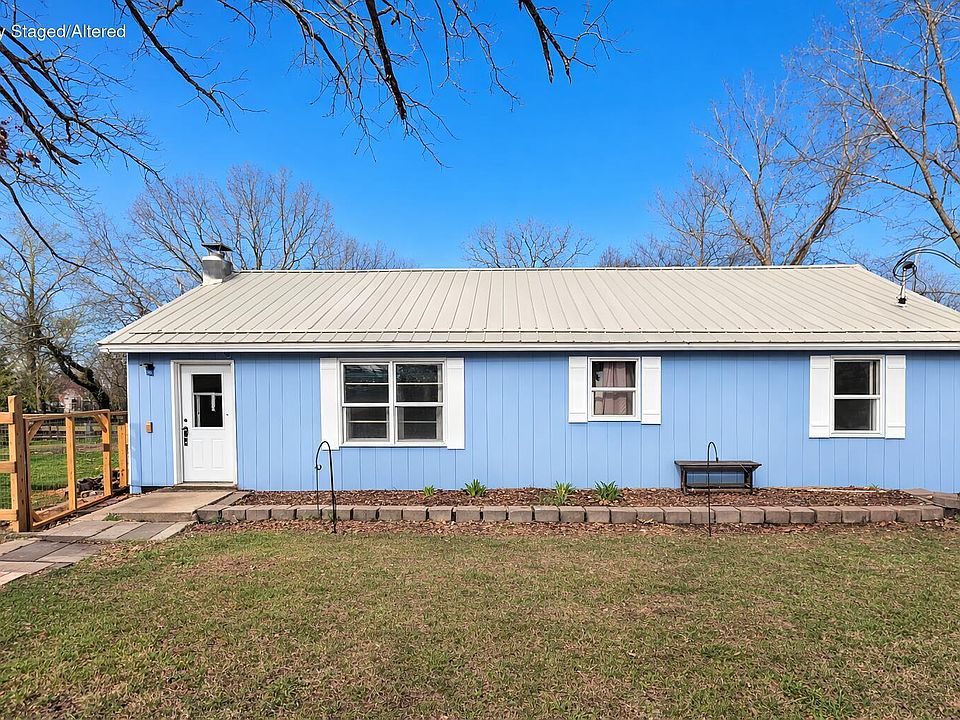 1st image of 479 Oak Hill Drive Road