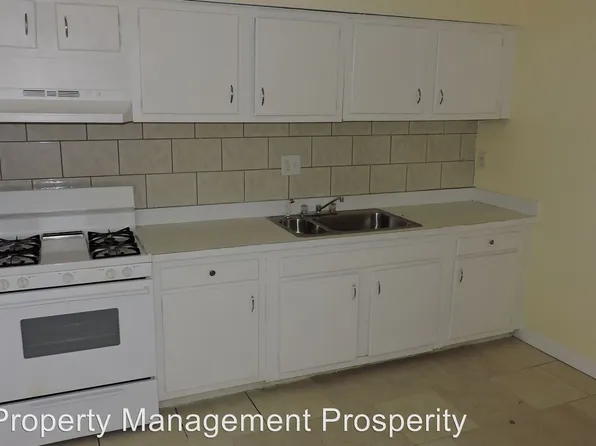 7816 Castor Ave, Philadelphia, PA 19152