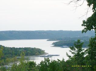3 E Stone Edge, Kimberling City, MO 65686