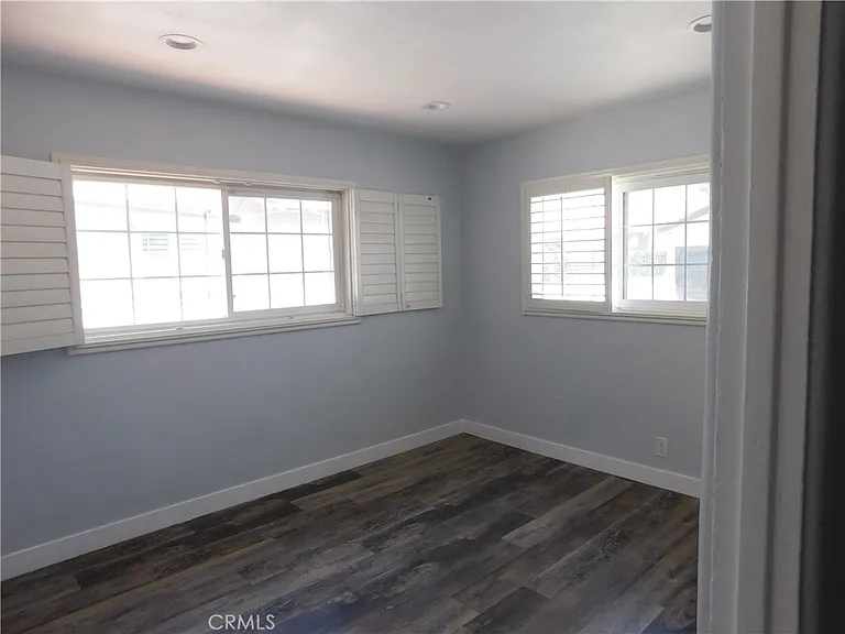 10414 Dorothy Ave — Photo 10