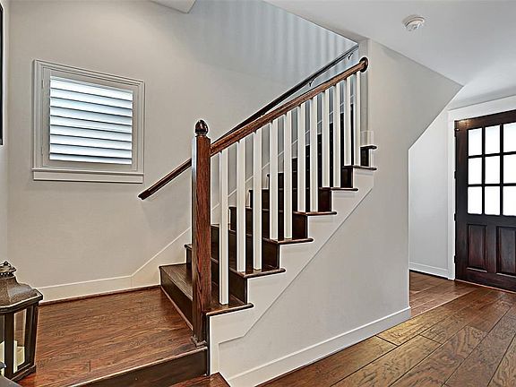 5th image of 1427 W 23rd St Unit C