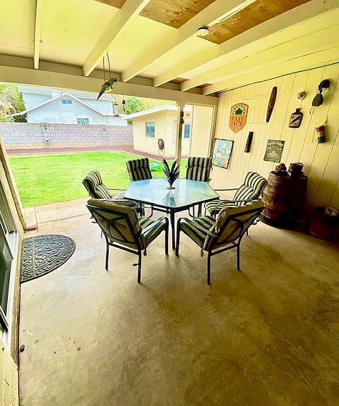 1247 W Devonshire St — Photo 31
