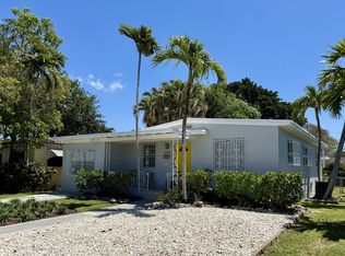 3945 SW 62nd Ct, Miami, FL 33155
