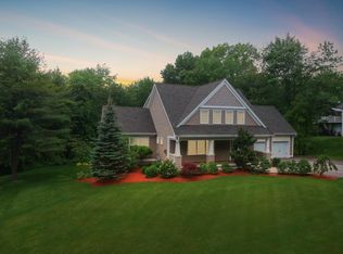 59 Grouse Run, Pelham, NH 03076