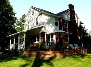 280 Delaware Dr, Narrowsburg, NY 12764
