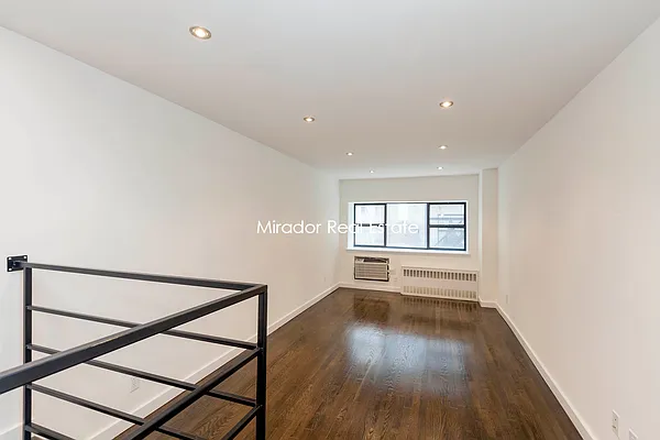 Rented by Mirador Real Estate | media 7