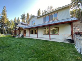 945 Alta Sierra Rd, Wofford Heights, CA 93285