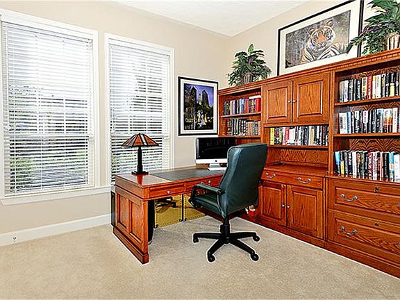 5th image of 42 Driftdale Pl