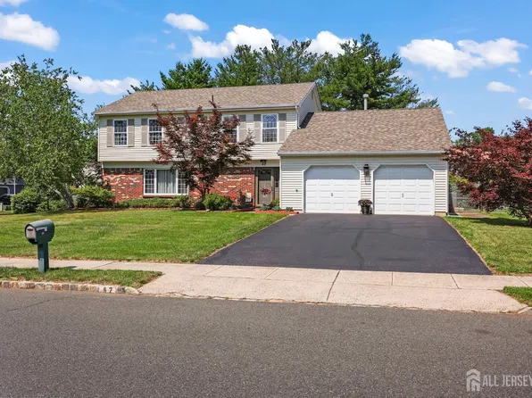 47 Higgins Rd, Old Bridge, NJ 08857