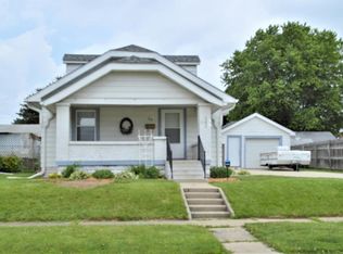 24 W 37th St, Anderson, IN 46013