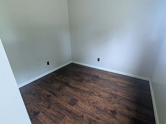 3rd image of 8709 W Long Lake Rd APT 3