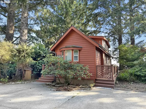 19921 Whaleshead Rd #U24, Brookings, OR 97415