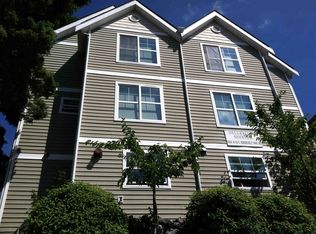 5612 Roosevelt Way NE, Seattle, WA 98105