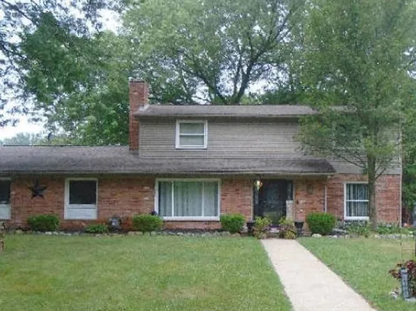 2409 Monte Carlo Dr, Howell, MI 48843