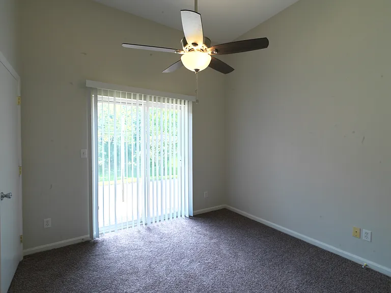 2745 Grinstead Dr #110 — Photo 11