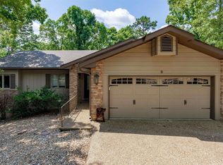 9 Alarcon Ln, Hot Springs Village, AR 71909