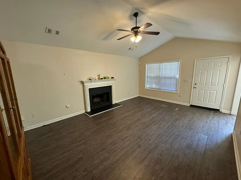 214 Pine Ridge Trce — Photo 3