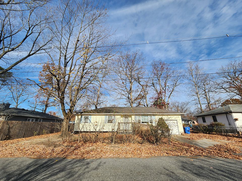 1st image of 142 Orange Ave