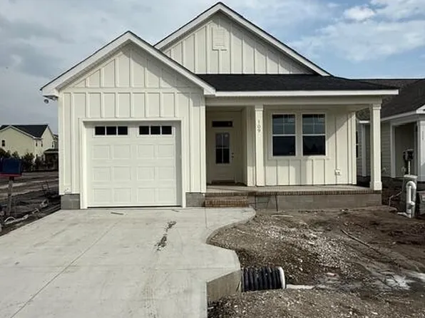 109 Golden Finch Drive, Beaufort, NC 28516