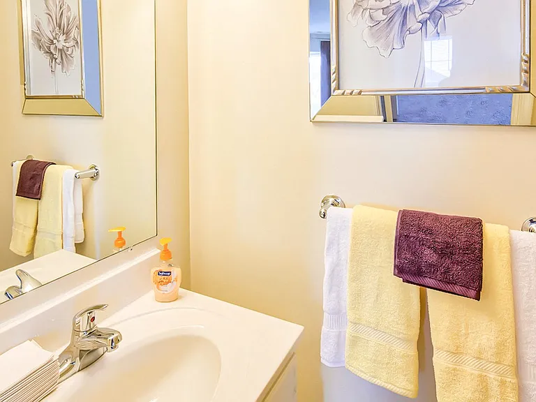 Dunfield Townhomes — Photo 24