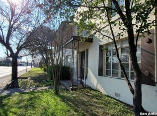 102 Club Dr APT 10, San Antonio, TX 78201