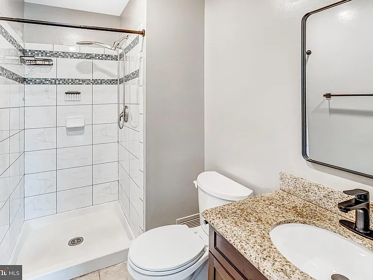 3234 Foothill St — Photo 11