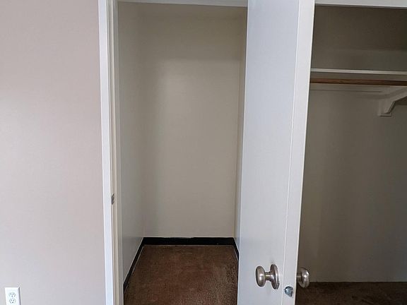 5th image of 11540 Greenwood Ave N APT 7