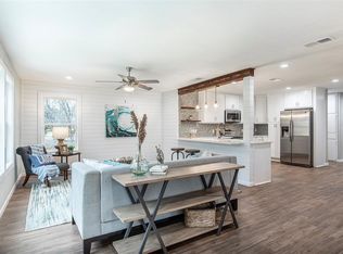 1424 E Seneca Ct, Granbury, TX 76048