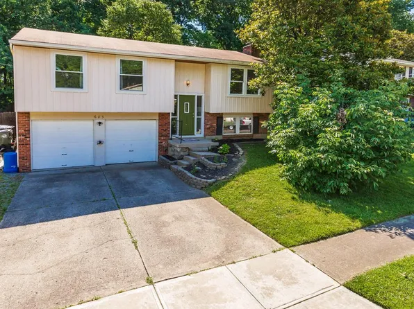 683 Holiday Dr, Cincinnati, OH 45245