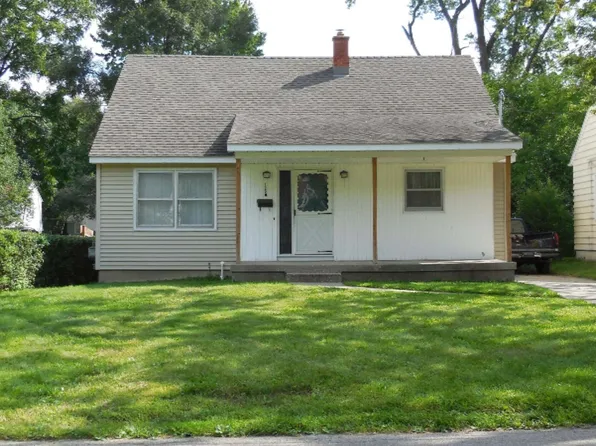 1230 Lewison Ave NE, Grand Rapids, MI 49505