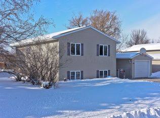 418 5th Ave, Mapleton, ND 58059