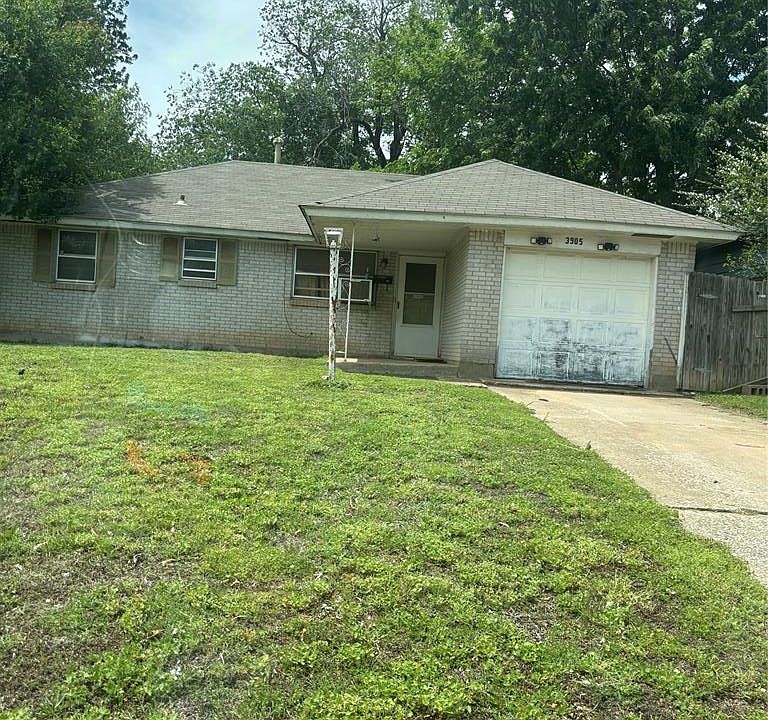 1st image of 3905 Parkwoods Ln