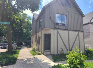 1631 E Belleview Pl #1631A, Milwaukee, WI 53211