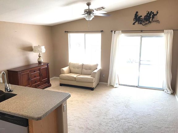 4th image of 1393 E Waterview Pl
