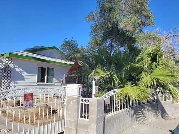 4674 Petaluma Cir, Paradise, NV 89120
