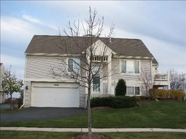 2429 Daybreak Ct, Elgin, IL 60123