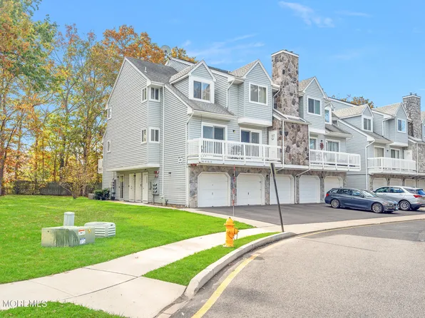 1315 Arthur Street, Toms River, NJ 08755