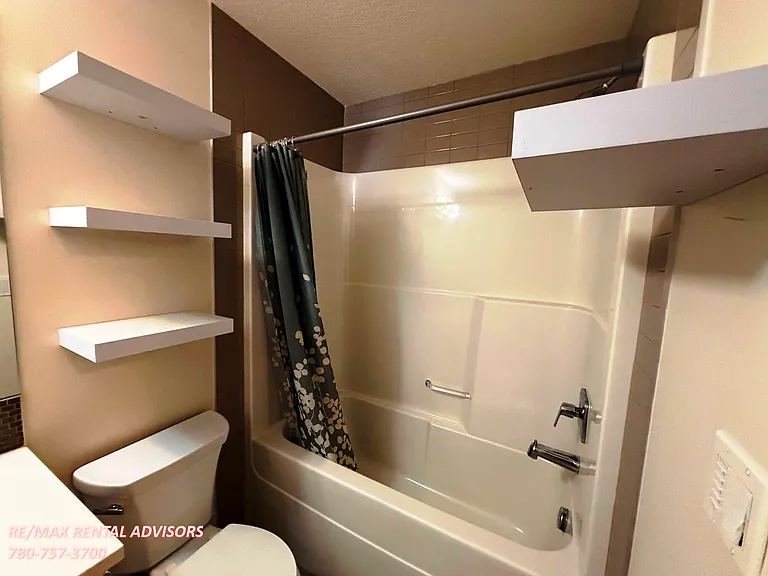 25 Auburn Meadows Ave SE #33 — Photo 9