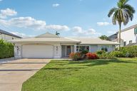 3rd St-S1608-001.jpg