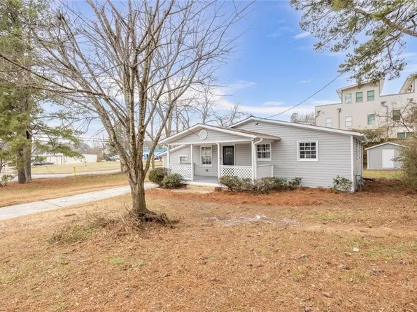 1651 Donna Lynn Dr SE, Smyrna, GA 30080