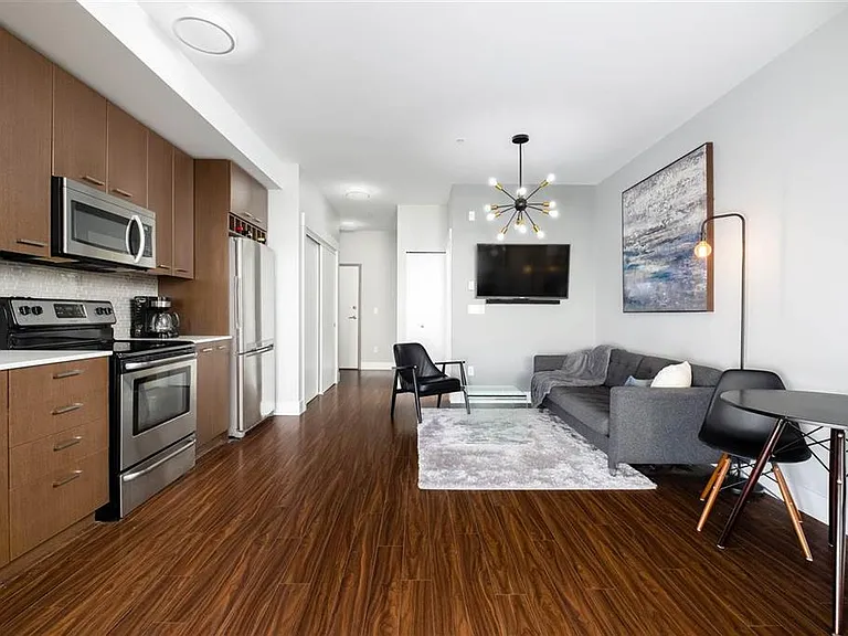 2473 Atkins Ave #308 — Photo 5